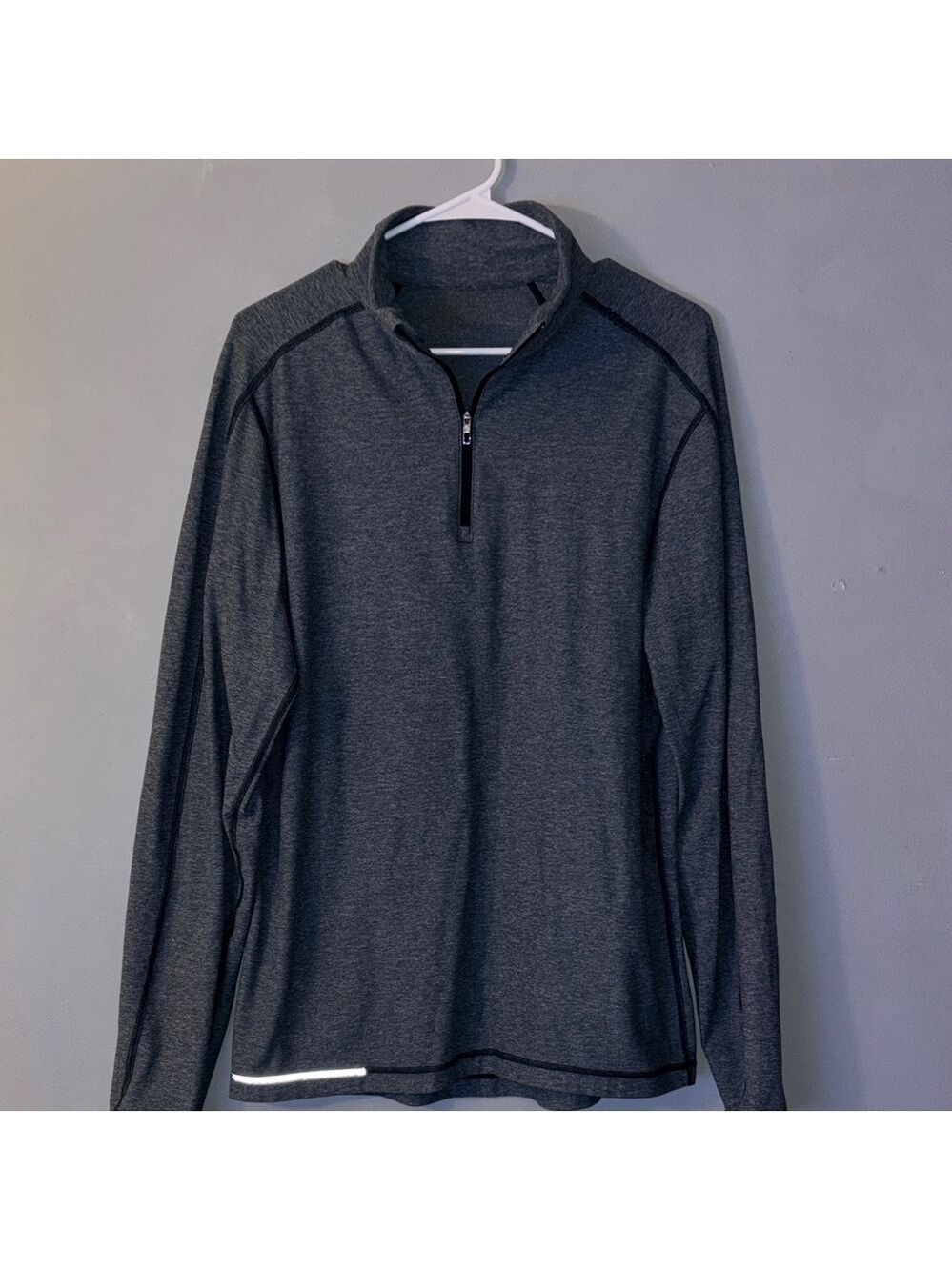 lululemon athletica Men’s Soft Jersey Half Zip Dark Gray Pullover Medium